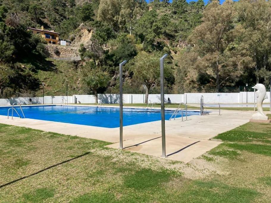 Duplex Tematico Andaluz Con Agradable Terraza - El Mirador De Benahavis 2 Apartment Bagian luar foto